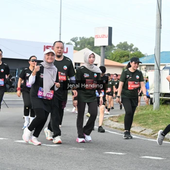 Runner Photo 3546911