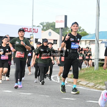 Runner Photo 3546916