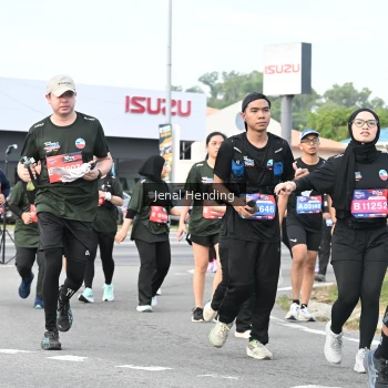 Runner Photo 3546925