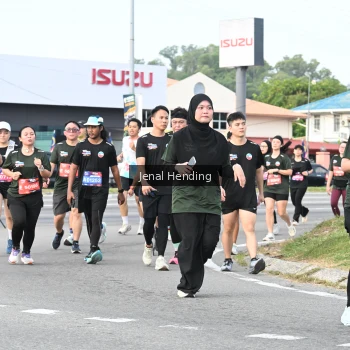 Runner Photo 3546944