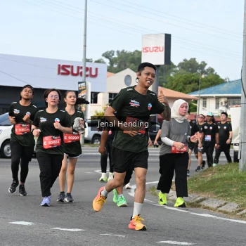 Runner Photo 3546952
