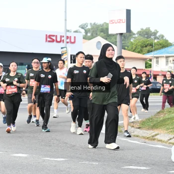 Runner Photo 3546955