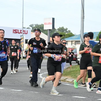 Runner Photo 3546973