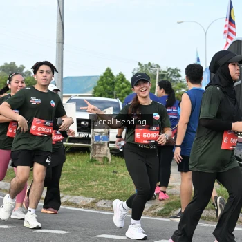 Runner Photo 3546976