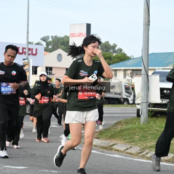 Runner Photo 3546978