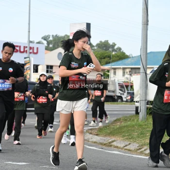 Runner Photo 3546985