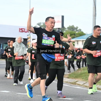 Runner Photo 3546993