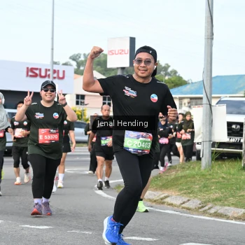 Runner Photo 3546994