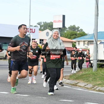Runner Photo 3546997