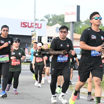 Runner Photo 3546998