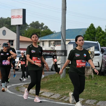 Runner Photo 3546999