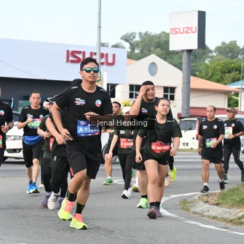 Runner Photo 3547000