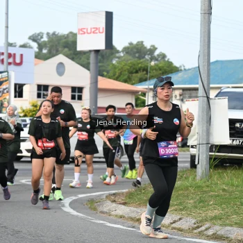 Runner Photo 3547002