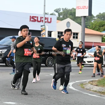 Runner Photo 3547006