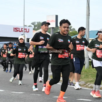 Runner Photo 3547010
