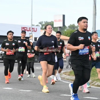 Runner Photo 3547013