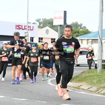 Runner Photo 3547021