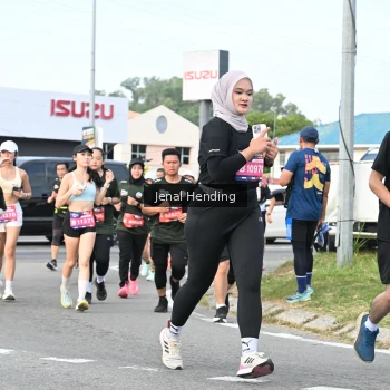 Runner Photo 3547035