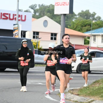 Runner Photo 3547067