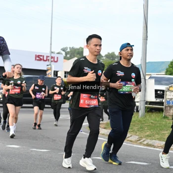 Runner Photo 3547072