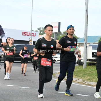 Runner Photo 3547073