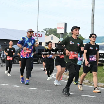 Runner Photo 3547077