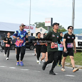 Runner Photo 3547079