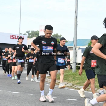 Runner Photo 3547100