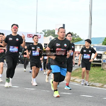 Runner Photo 3547106