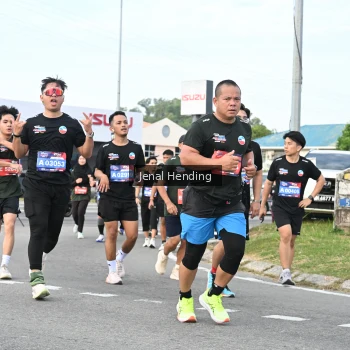 Runner Photo 3547108
