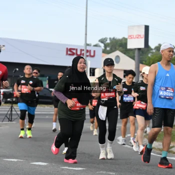 Runner Photo 3547109