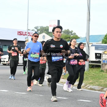 Runner Photo 3547125