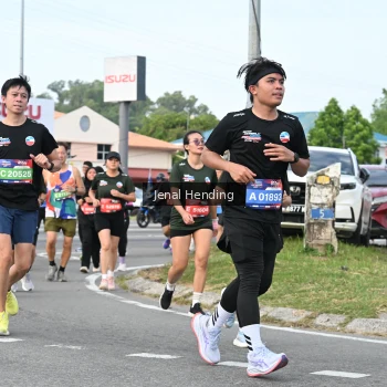 Runner Photo 3547131