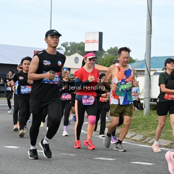 Runner Photo 3547137