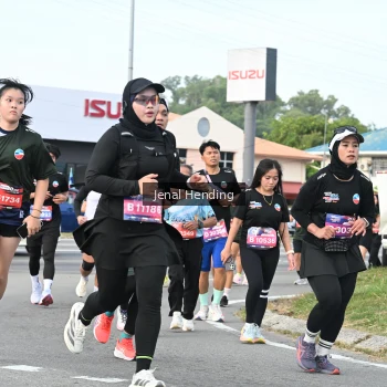 Runner Photo 3547138