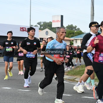 Runner Photo 3547140
