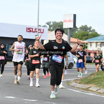 Runner Photo 3547144