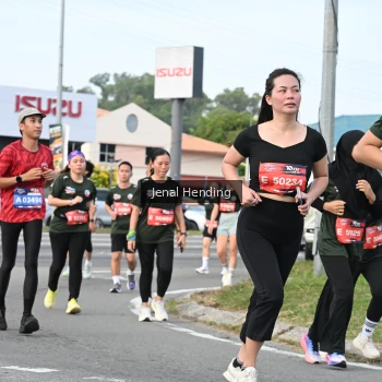 Runner Photo 3547151