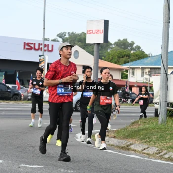 Runner Photo 3547153