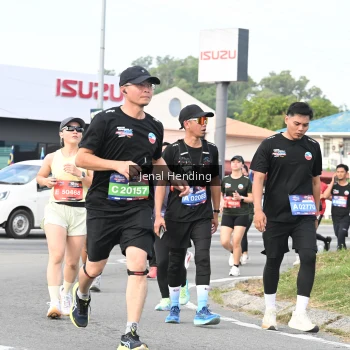 Runner Photo 3547164