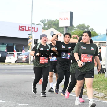 Runner Photo 3547173