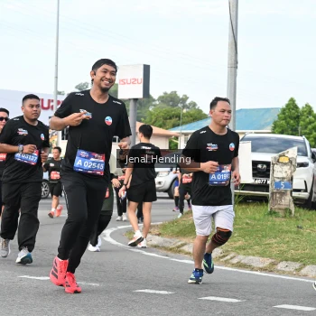Runner Photo 3547191