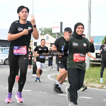 Runner Photo 3547195
