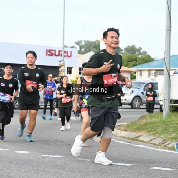 Runner Photo 3547210