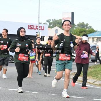 Runner Photo 3547213
