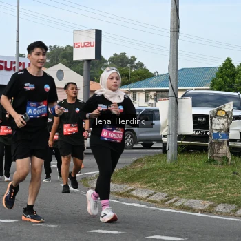 Runner Photo 3547234