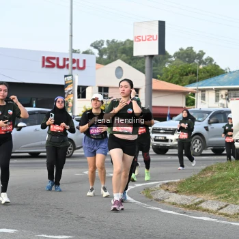 Runner Photo 3547245