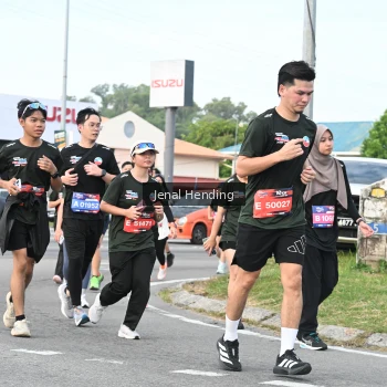 Runner Photo 3547299