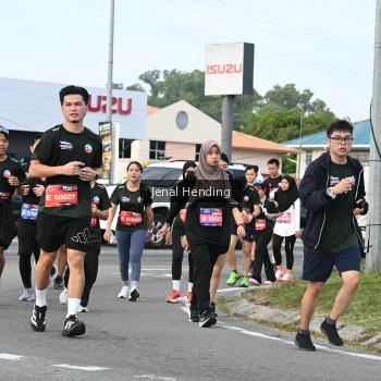 Runner Photo 3547301