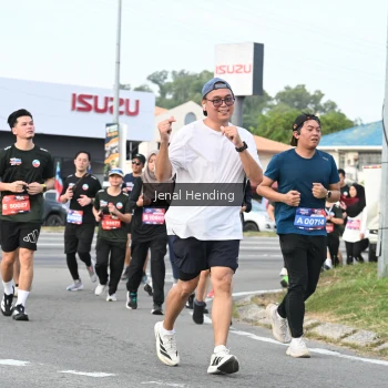Runner Photo 3547302